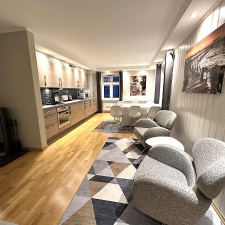 Stetind - Modern Apartment With Free Parking Narvik Ngoại thất bức ảnh